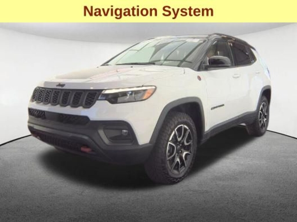 Used 2025 Jeep Compass Trailhawk SUV