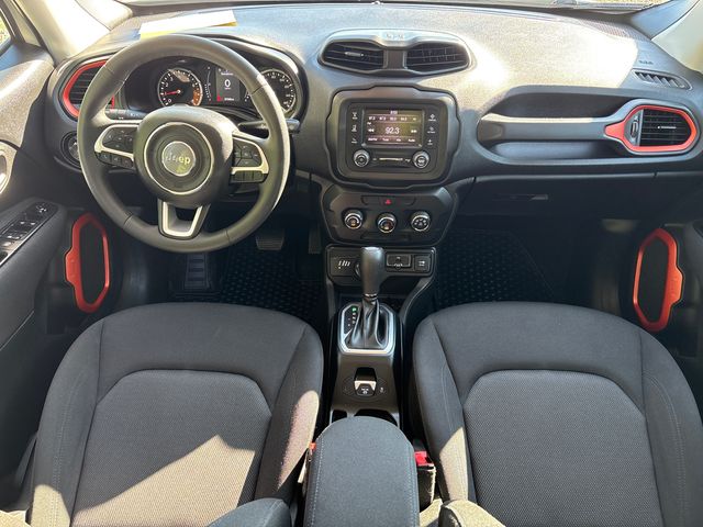 Photo 18