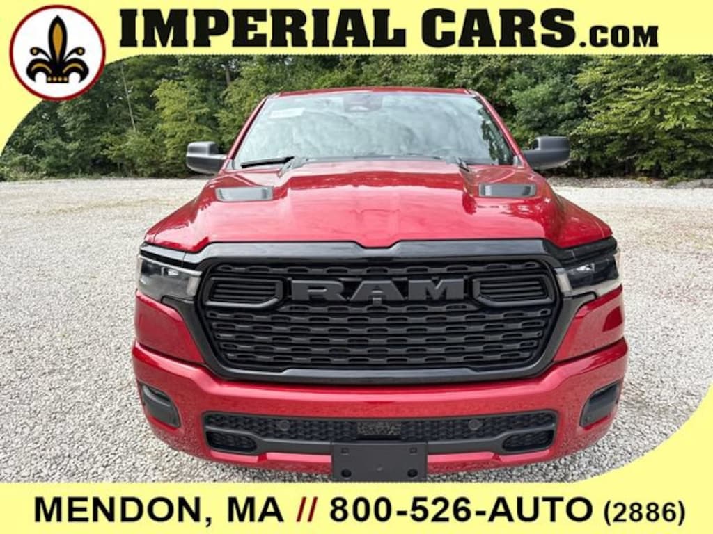 New 2026 Ram 1500 EXPRESS CREW CAB 4X4 5'7 BOX Pickup