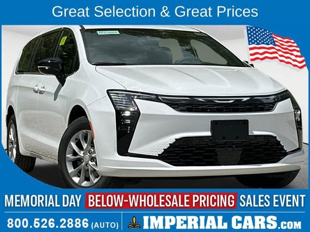 2027 Chrysler Pacifica Select AWD's photo
