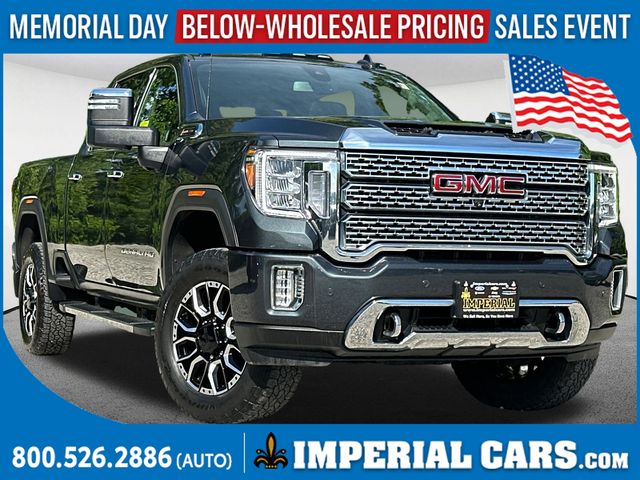 2022 GMC Sierra 4WD Crew Cab Standard Box Denali's photo