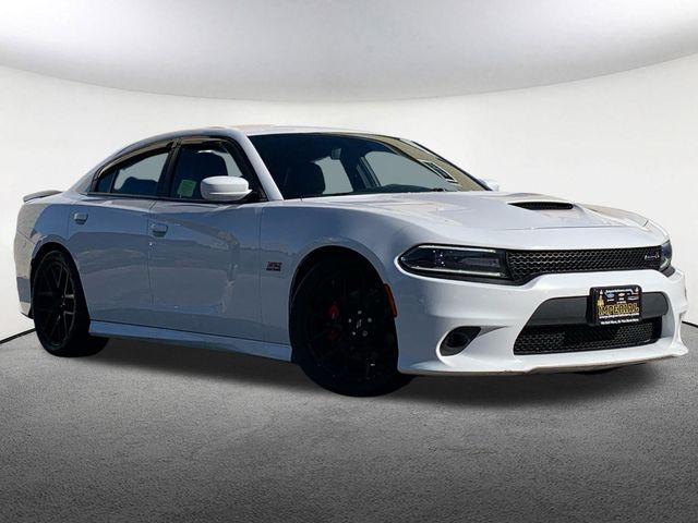 2017 Dodge Charger R/T 392 Scat Pack photo 2