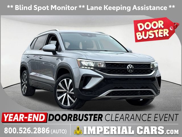 2024 Volkswagen Taos SE's photo