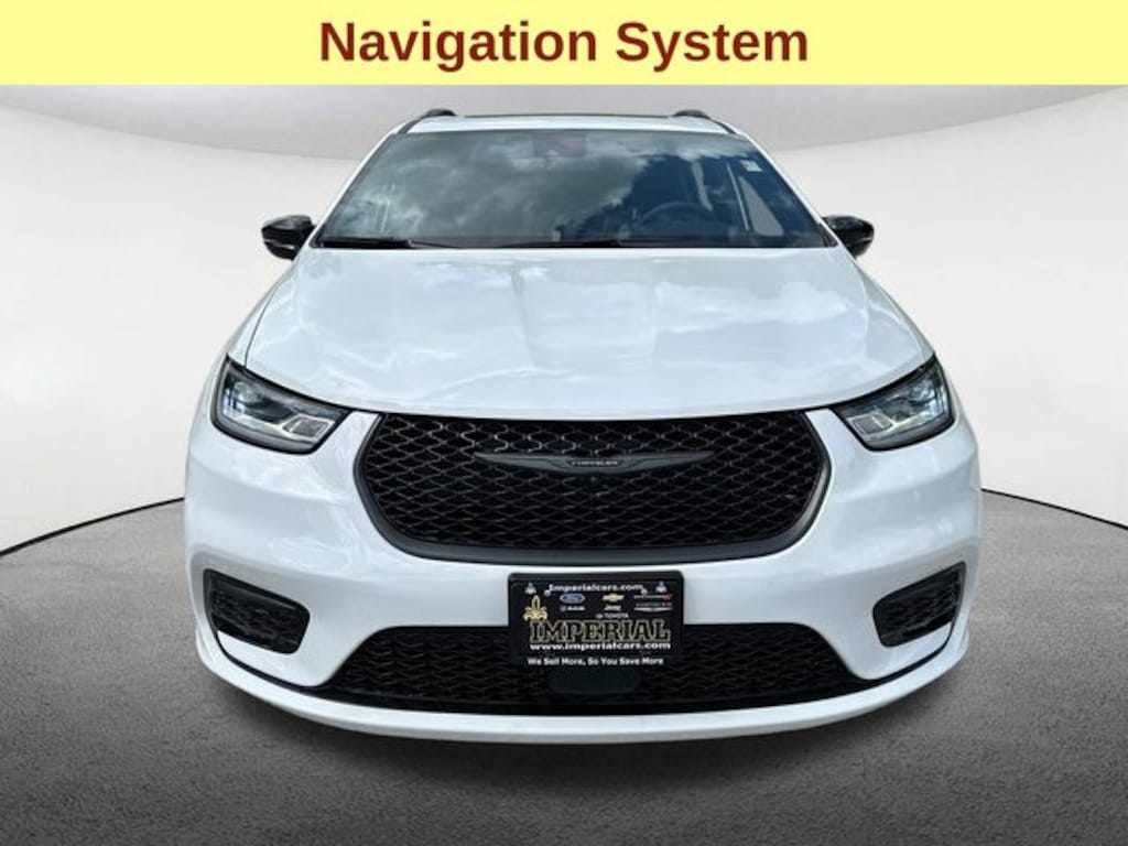 Used 2025 Chrysler Pacifica Limited Van Passenger Van