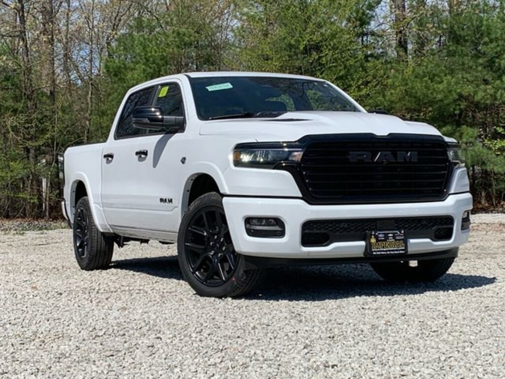 New 2026 Ram 1500 LARAMIE CREW CAB 4X4 5'7 BOX Pickup