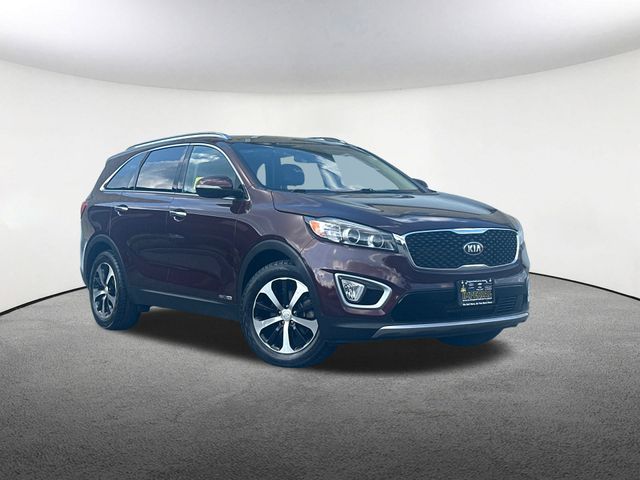 Used 2018 Kia Sorento EX with VIN 5XYPHDA53JG382951 for sale in Mendon, MA