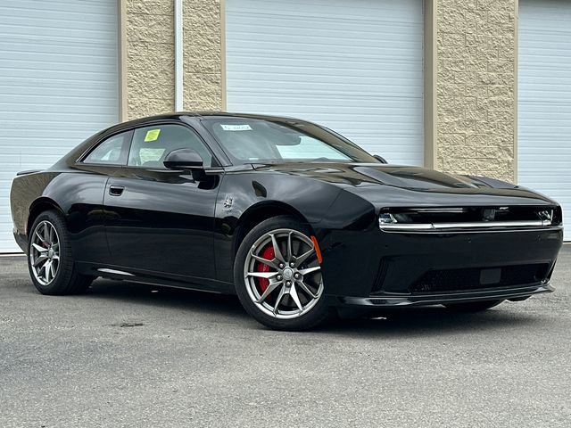 2025 Dodge Charger Daytona Scat Pack AWD photo 2