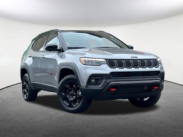 Used 2023 Jeep Compass Trailhawk with VIN 3C4NJDDNXPT557026 for sale in Mendon, MA