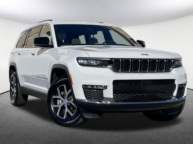 2024 Jeep Grand Cherokee Limited photo 2