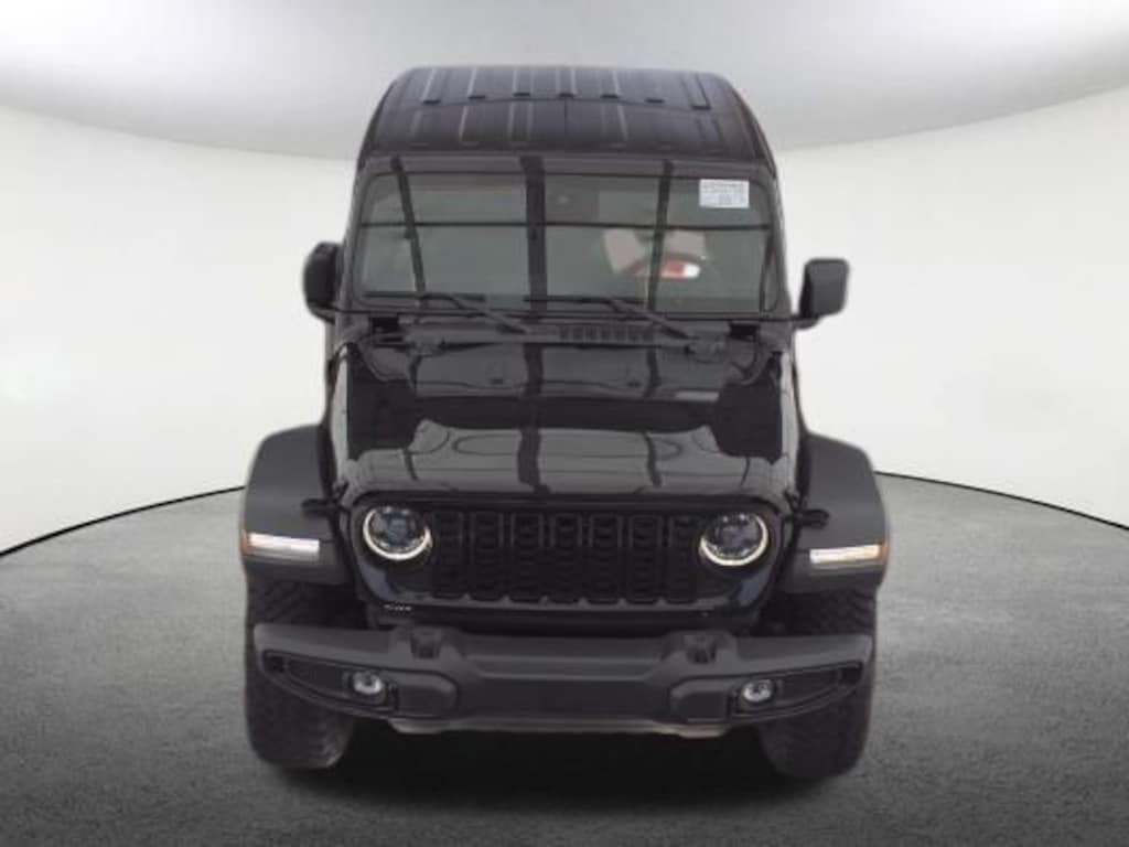 Used 2025 Jeep Wrangler Sport SUV