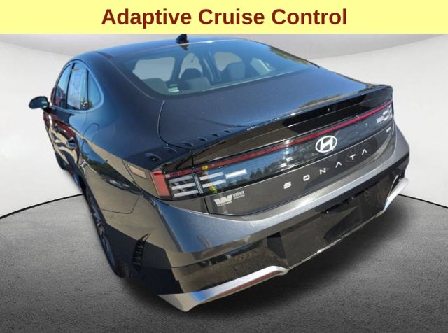 2025 Hyundai Sonata Hybrid SEL - Photo 10