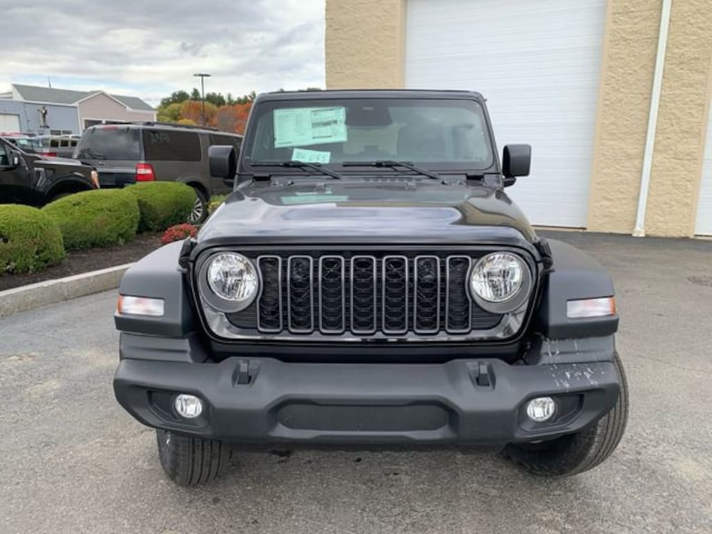 New 2026 Jeep Wrangler 4-DOOR SPORT S Sport Utility