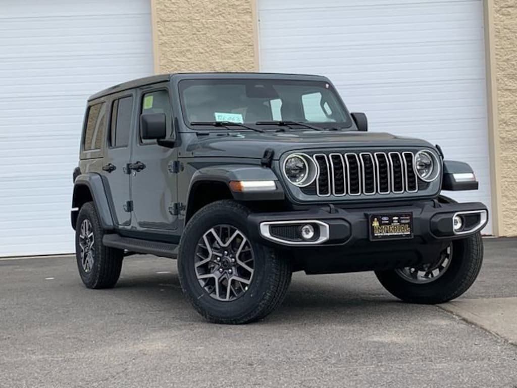 New 2026 Jeep Wrangler 4-DOOR SAHARA Sport Utility