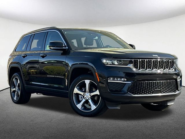 Used 2023 Jeep Grand Cherokee Limited with VIN 1C4RJHBG9PC530876 for sale in Mendon, MA