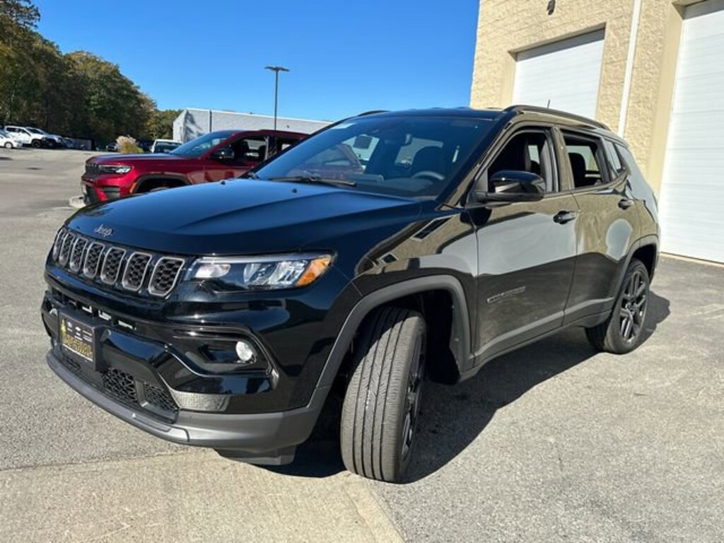New 2026 Jeep Compass LIMITED ALTITUDE 4X4 Sport Utility
