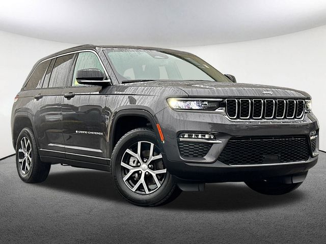 Used 2024 Jeep Grand Cherokee Limited with VIN 1C4RJHBG2R8535374 for sale in Mendon, MA