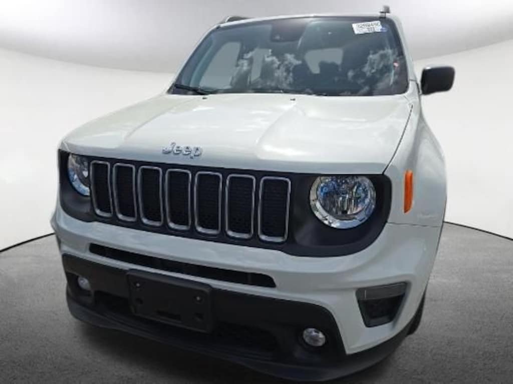 Used 2022 Jeep Renegade Latitude SUV