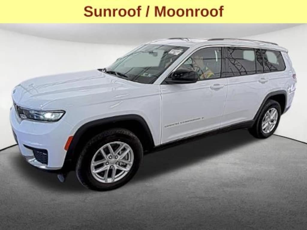 Used 2023 Jeep Grand Cherokee L Laredo SUV