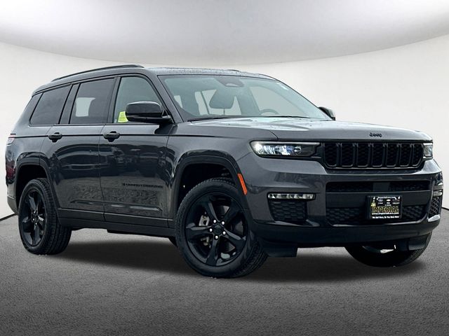 2024 Jeep Grand Cherokee Limited photo 2