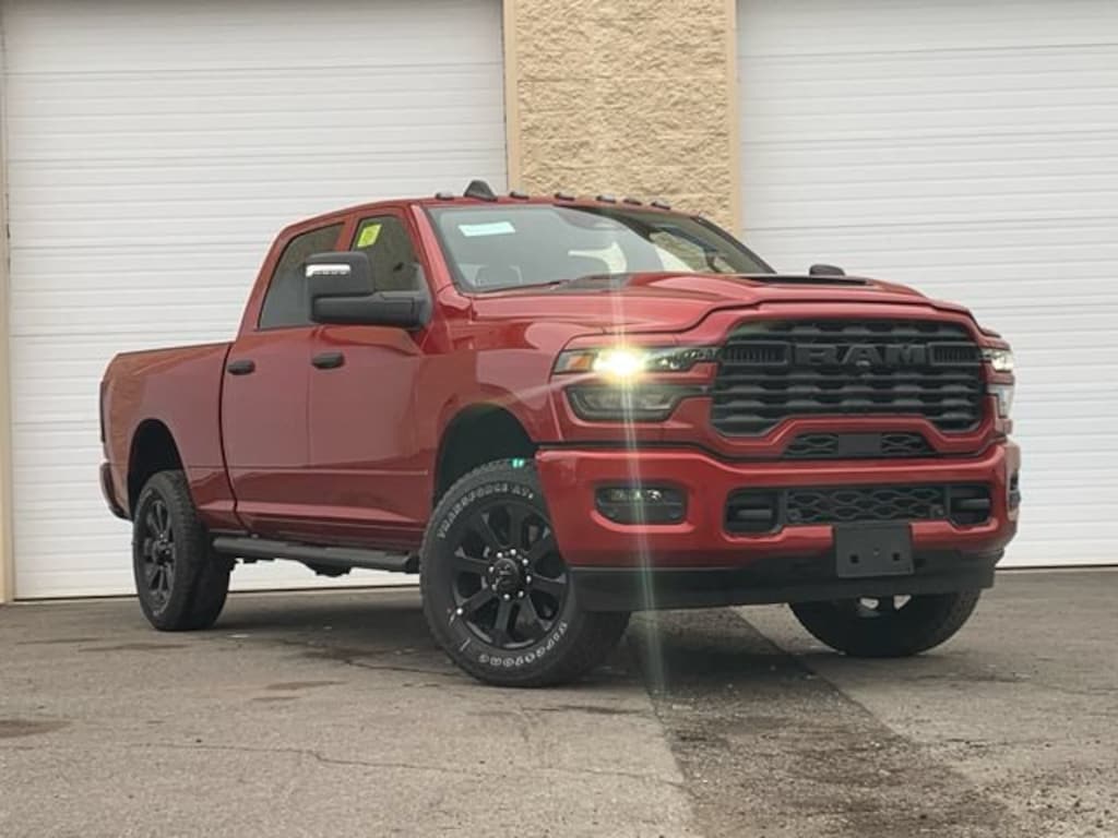 New 2026 Ram 2500 BLACK EXPRESS CREW CAB 4X4 6'4 BOX Pickup