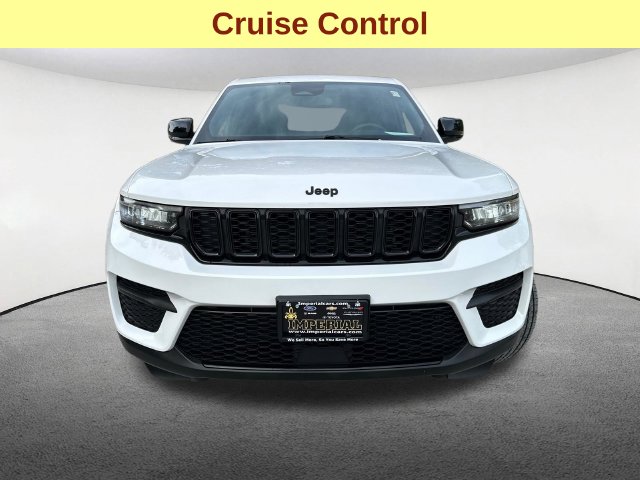 Used 2023 Jeep Grand Cherokee Laredo SUV
