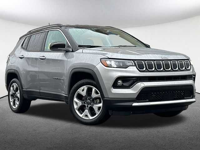 Used 2022 Jeep Compass Limited with VIN 3C4NJDCBXNT113858 for sale in Mendon, MA