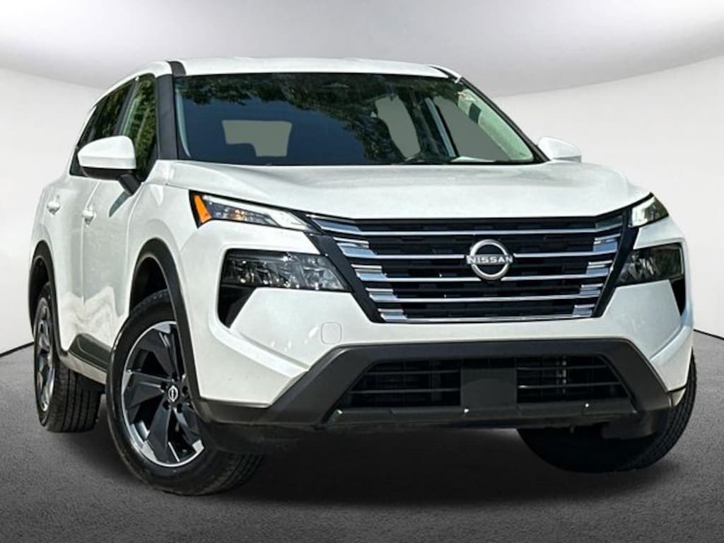 Used 2025 Nissan Rogue SV SUV