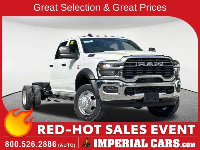 2026 Ram 5500 Chassis Cab TRADESMAN  CREW  4X4 84' CA Pickup