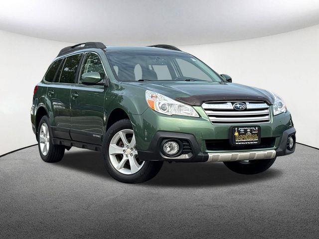 Used 2014 Subaru Outback 2.5i Premium with VIN 4S4BRBCC2E3302567 for sale in Mendon, MA