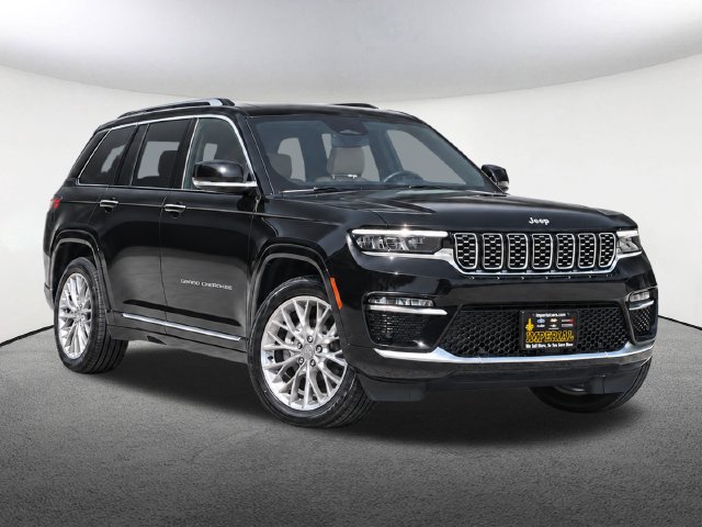 Used 2025 Jeep Grand Cherokee Summit SUV