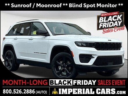 2023 Jeep Grand Cherokee Laredo SUV