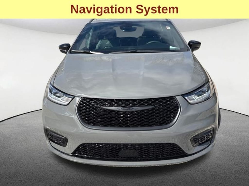 Used 2025 Chrysler Pacifica Limited Van Passenger Van