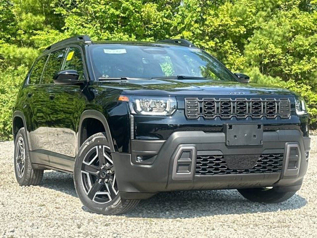 New 2026 Jeep Cherokee LAREDO 4X4 Sport Utility
