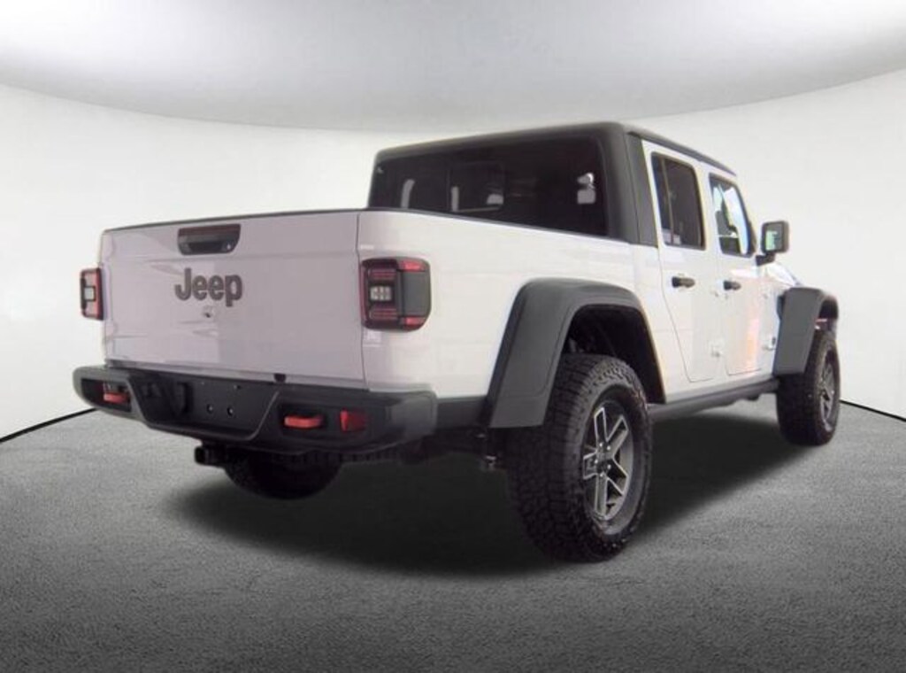 Used 2026 Jeep Gladiator Mojave Truck Crew Cab