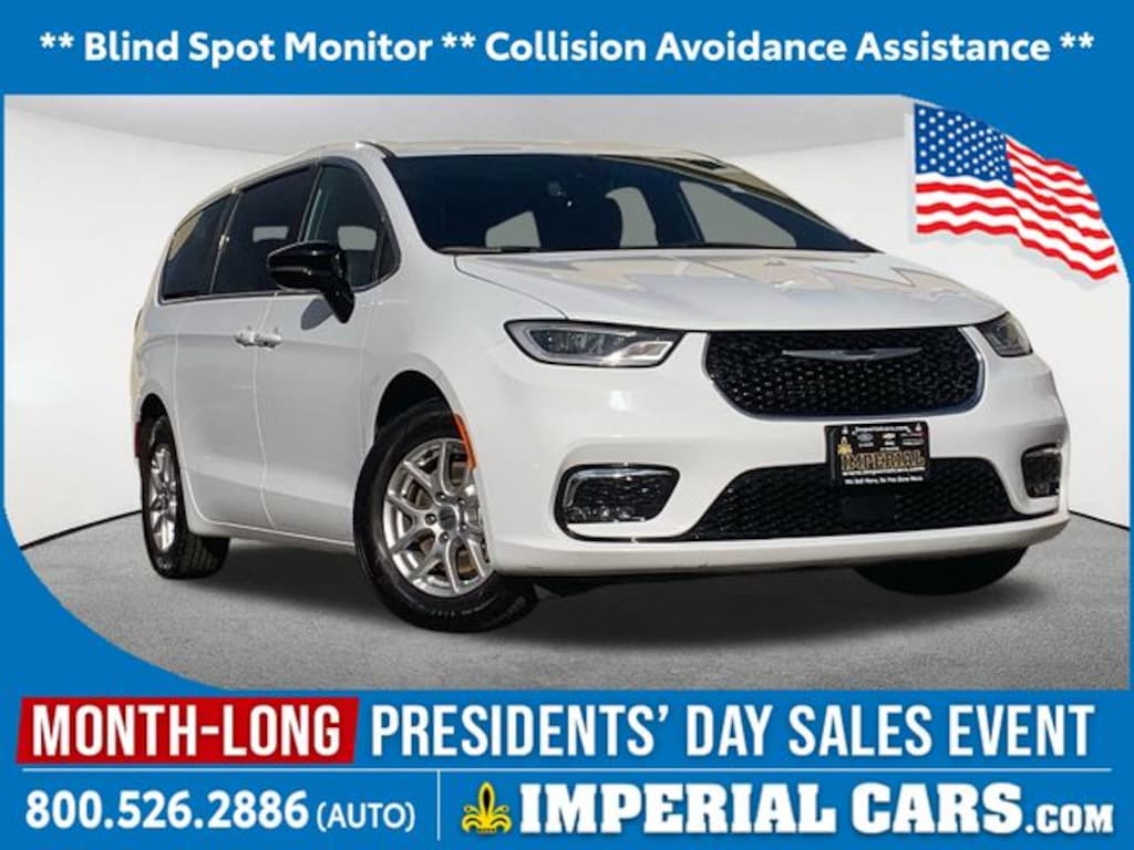 Used 2025 Chrysler Pacifica Select Van Passenger Van