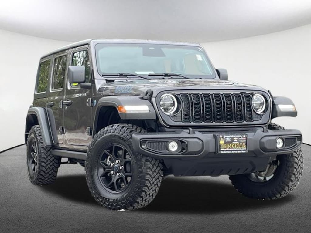 Used 2025 Jeep Wrangler 4xe Sport SUV