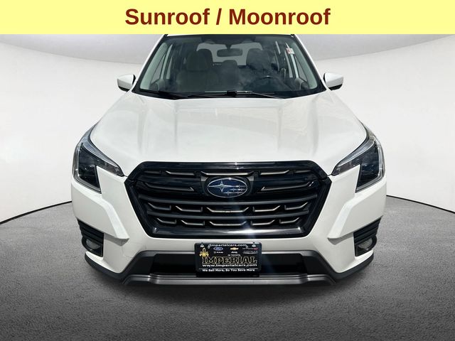 2023 Subaru Forester Premium photo 3