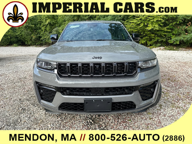 New 2027 Jeep Grand Cherokee 2 Row LIMITED 4X4 Sport Utility