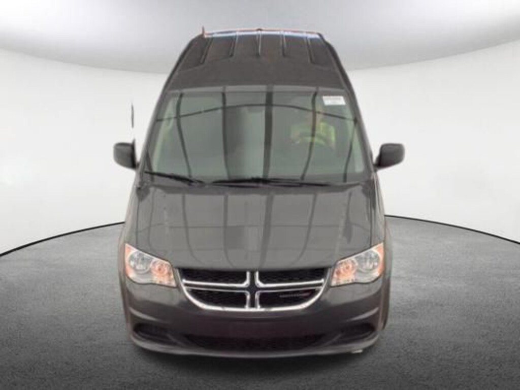 Used 2018 Dodge Grand Caravan SE Van Passenger Van