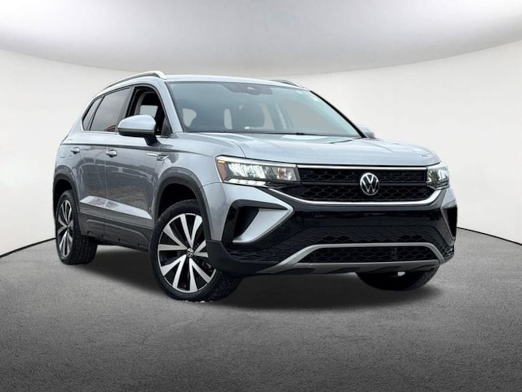 Used 2024 Volkswagen Taos 1.5T SE SUV