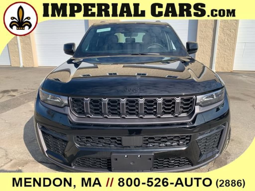 New 2026 Jeep Grand Cherokee LAREDO ALTITUDE 4X4 Sport Utility