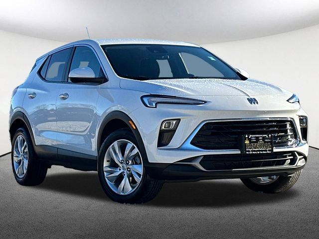 2024 Buick Encore GX Preferred photo 2