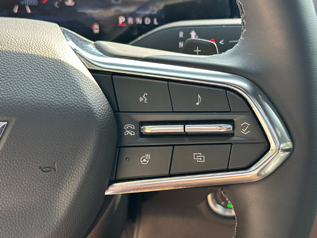 2026 Chevrolet Suburban Z71 - Photo 33