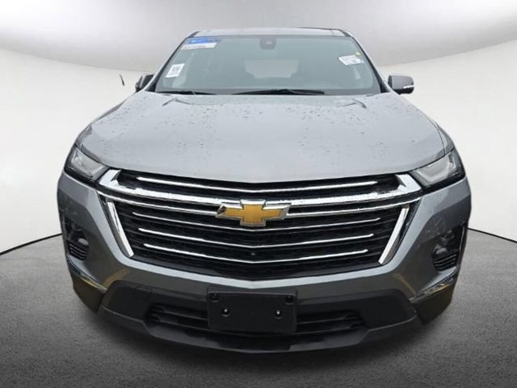 Used 2023 Chevrolet Traverse LT Cloth SUV