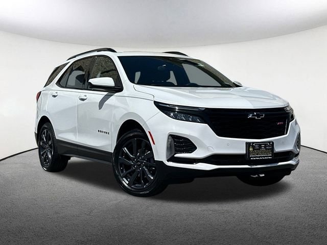 Used 2024 Chevrolet Equinox RS with VIN 3GNAXWEGXRS155418 for sale in Mendon, MA