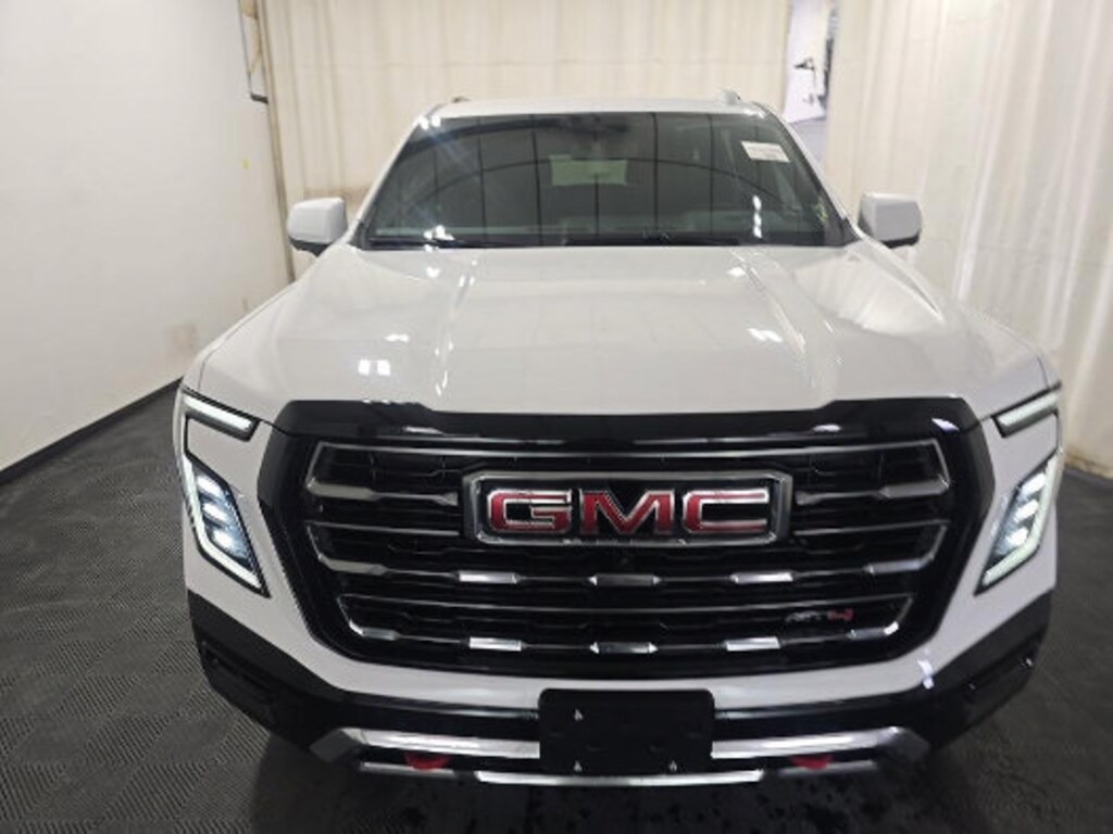 Used 2025 GMC Yukon XL AT4 SUV
