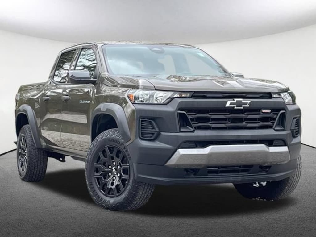 Used 2025 Chevrolet Colorado Trail Boss Truck Crew Cab