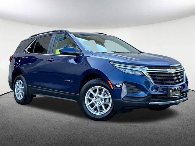 Used 2022 Chevrolet Equinox LT with VIN 3GNAXUEV3NL159821 for sale in Mendon, MA