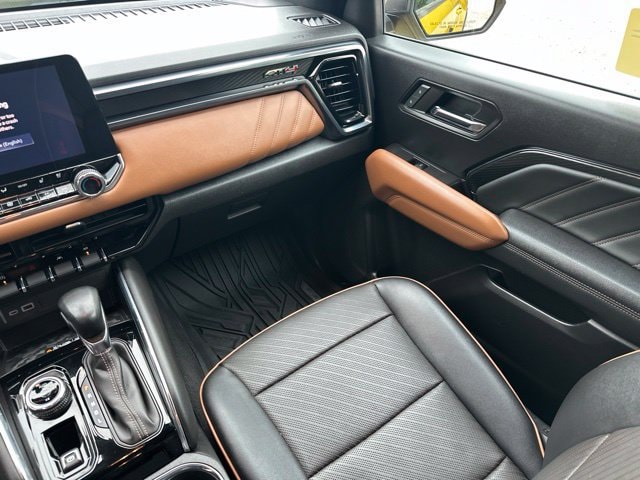2023 GMC Canyon AT4 - Photo 20