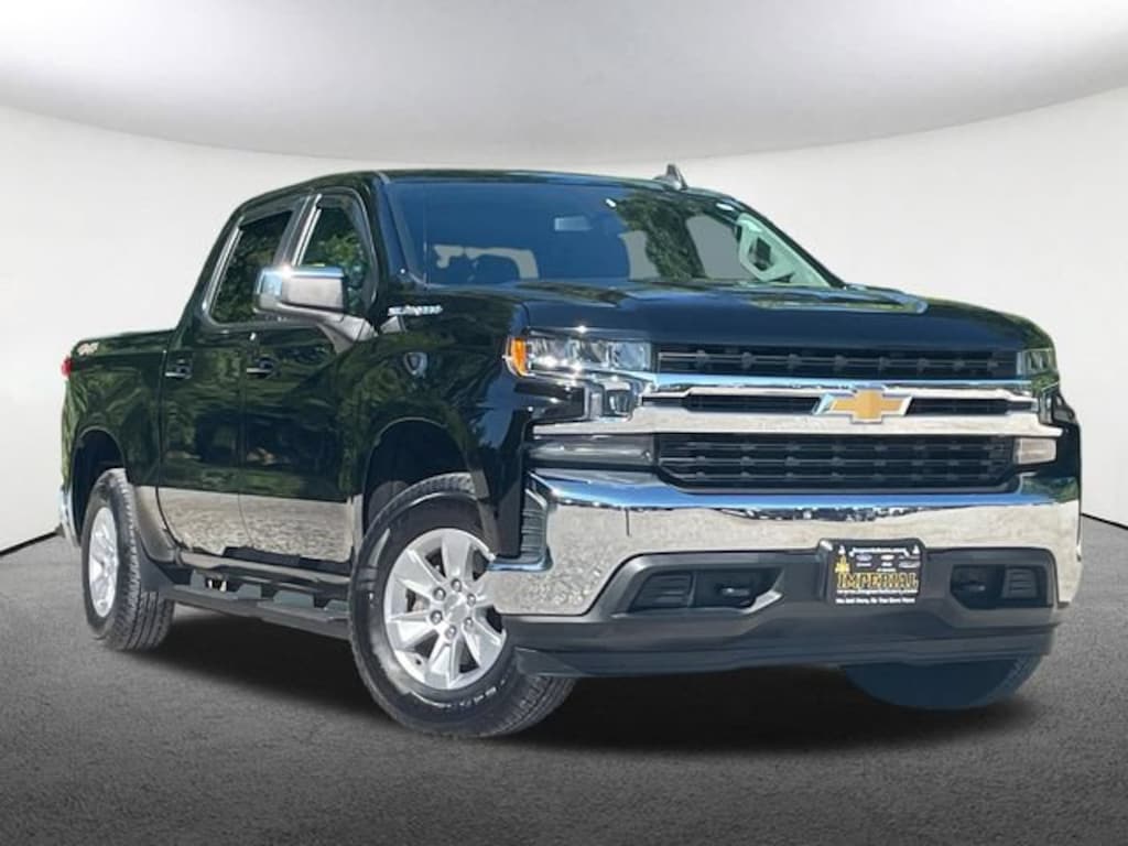 Used 2020 Chevrolet Silverado 1500 LT Truck Crew Cab